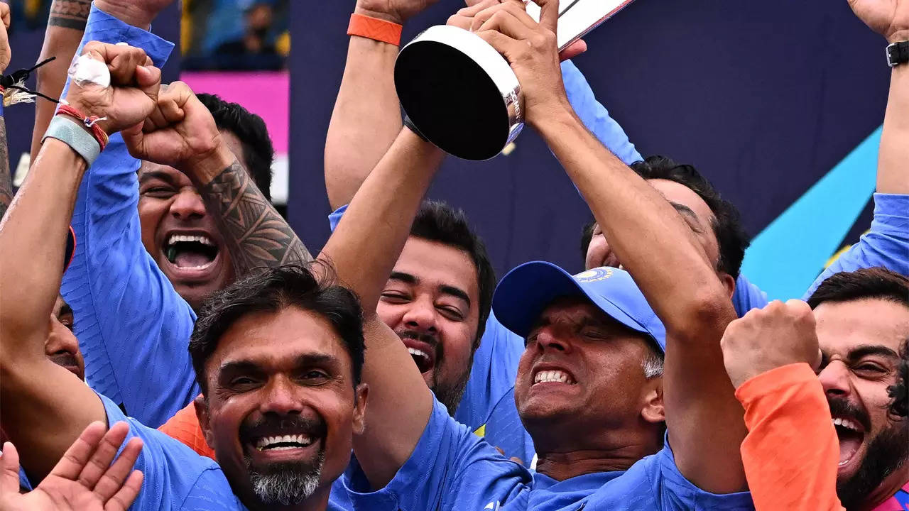 ‘I saw him hug the Cup and cry’: Ashwin’s favourite T20 WC moment