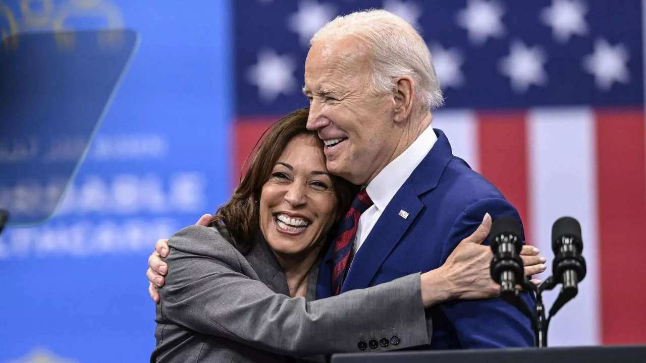 MAGA meltdown after Democrats smoothly hand baton to Kamala
