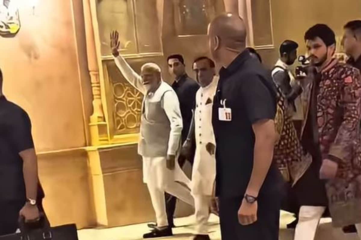 Ambani Family Sees Off PM Modi After Anant Ambani-Radhika Merchant ‘Shubh Ashirwad’ Ceremony | WATCH Full Video