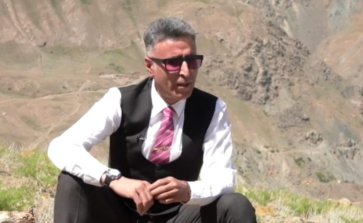 Captain Vikram Batra’s Twin Chokes Up, Looking At Peak His Brother Captured