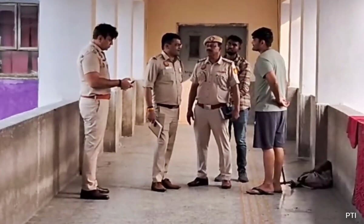 Patient Falls Prey To Gang War, Killed ‘Mistakenly’ Inside Delhi Hospital