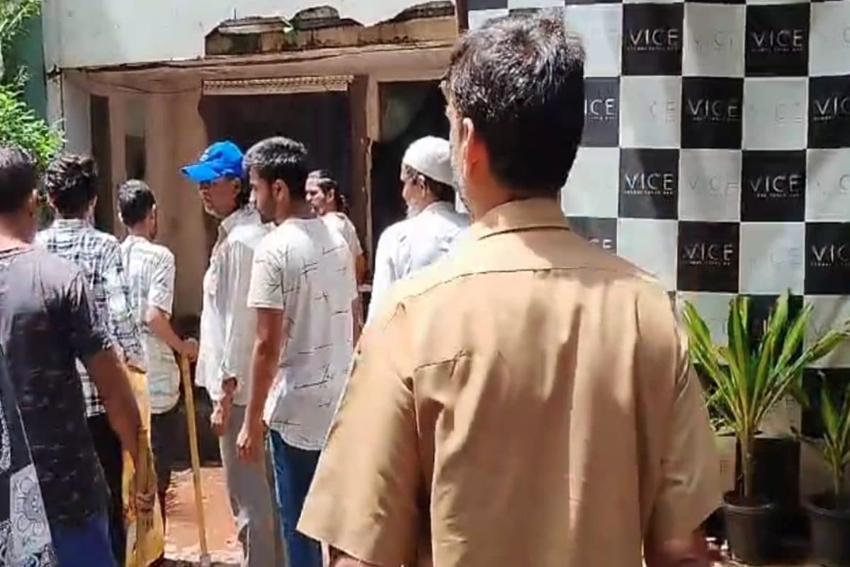 Mumbai Civic Body To Demolish Parts Of Bar That Served Alcohol to Mihir Shah Ahead Of BMW Crash