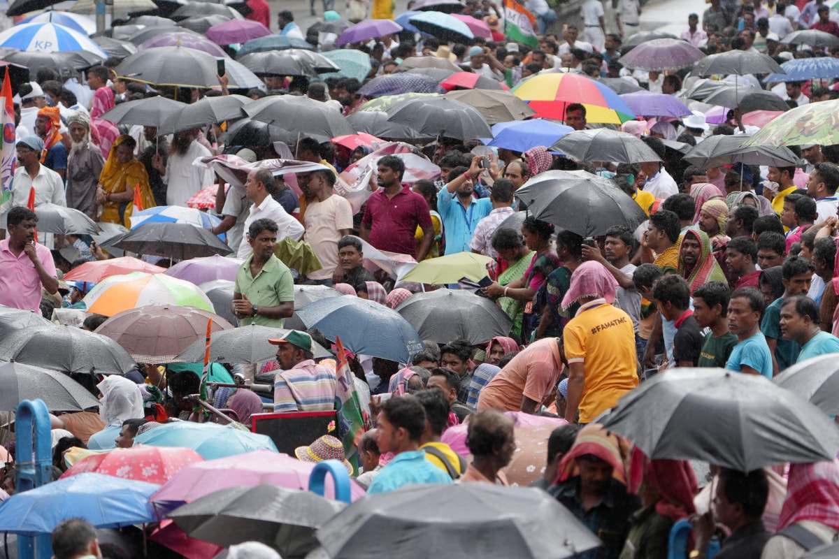 Lakhs of People Gather in Kolkata Ahead of TMC’s Mega Rally