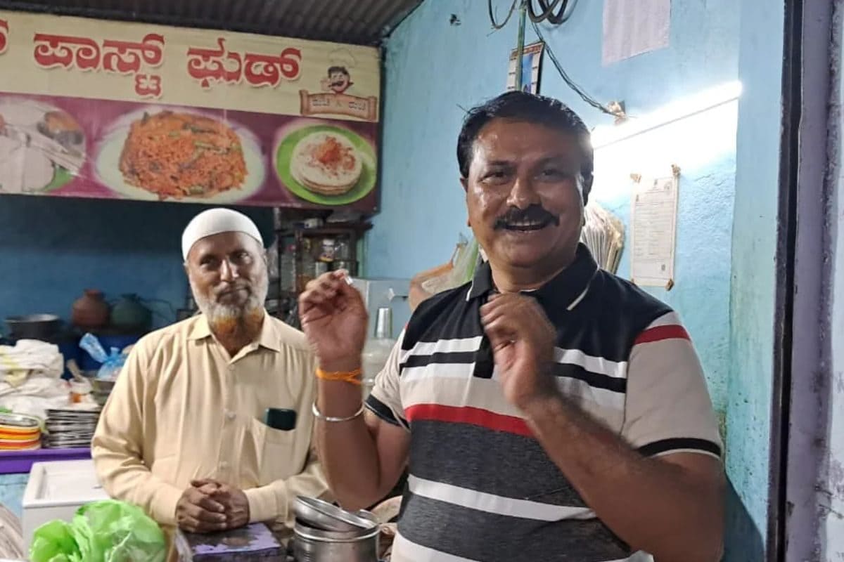 In Karnataka’s Koppal, Teacher Orders Idli Vada, Gets Rs 50,000 Instead