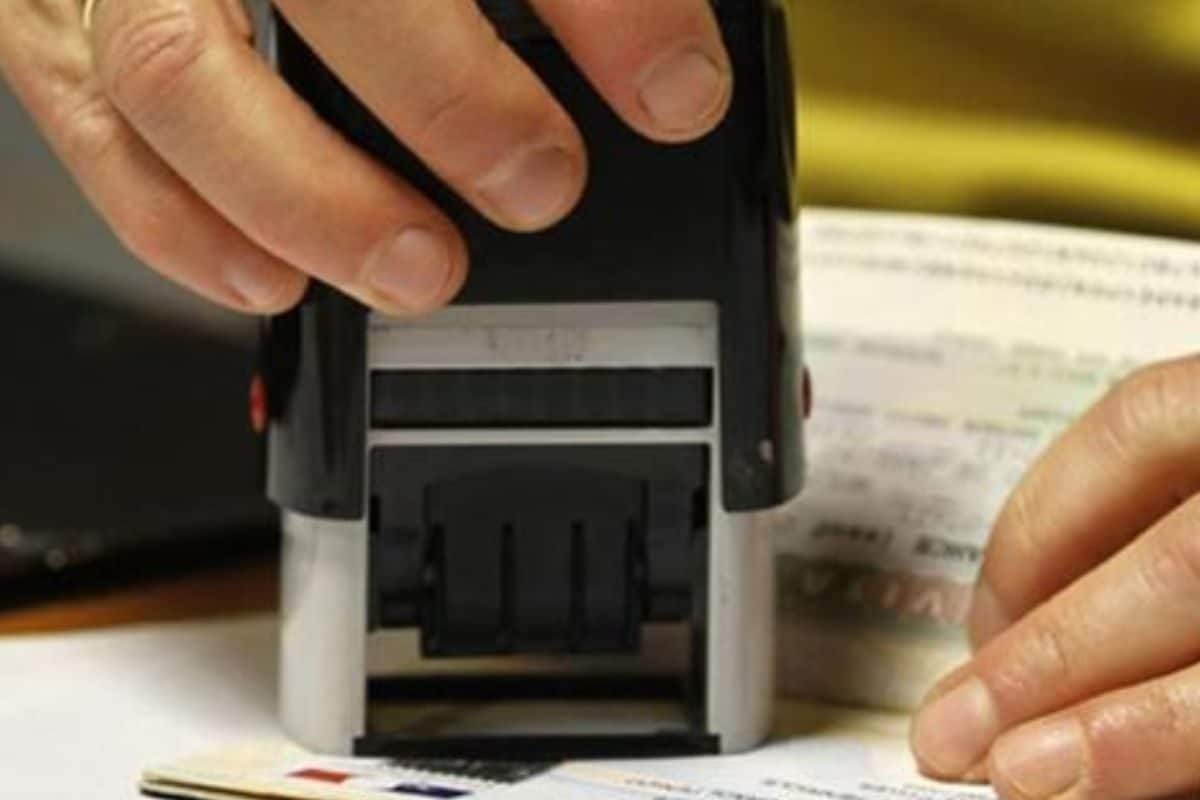 Thane Woman Uses Fake Identity to Visit Pakistan and Marry ‘Facebook’ Boyfriend, FIR Lodged