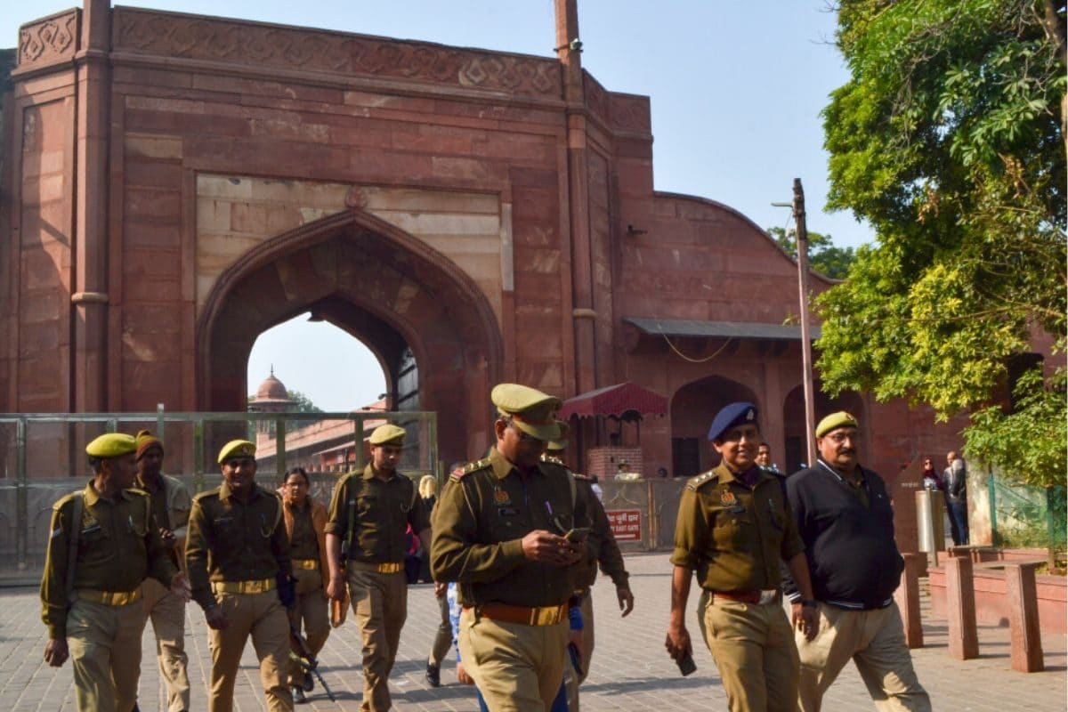 ‘Hello, I’m the Kasganj SP’: Agra Woman Poses as Cop, Gets Two Businessmen Arrested on Fake Theft Charges