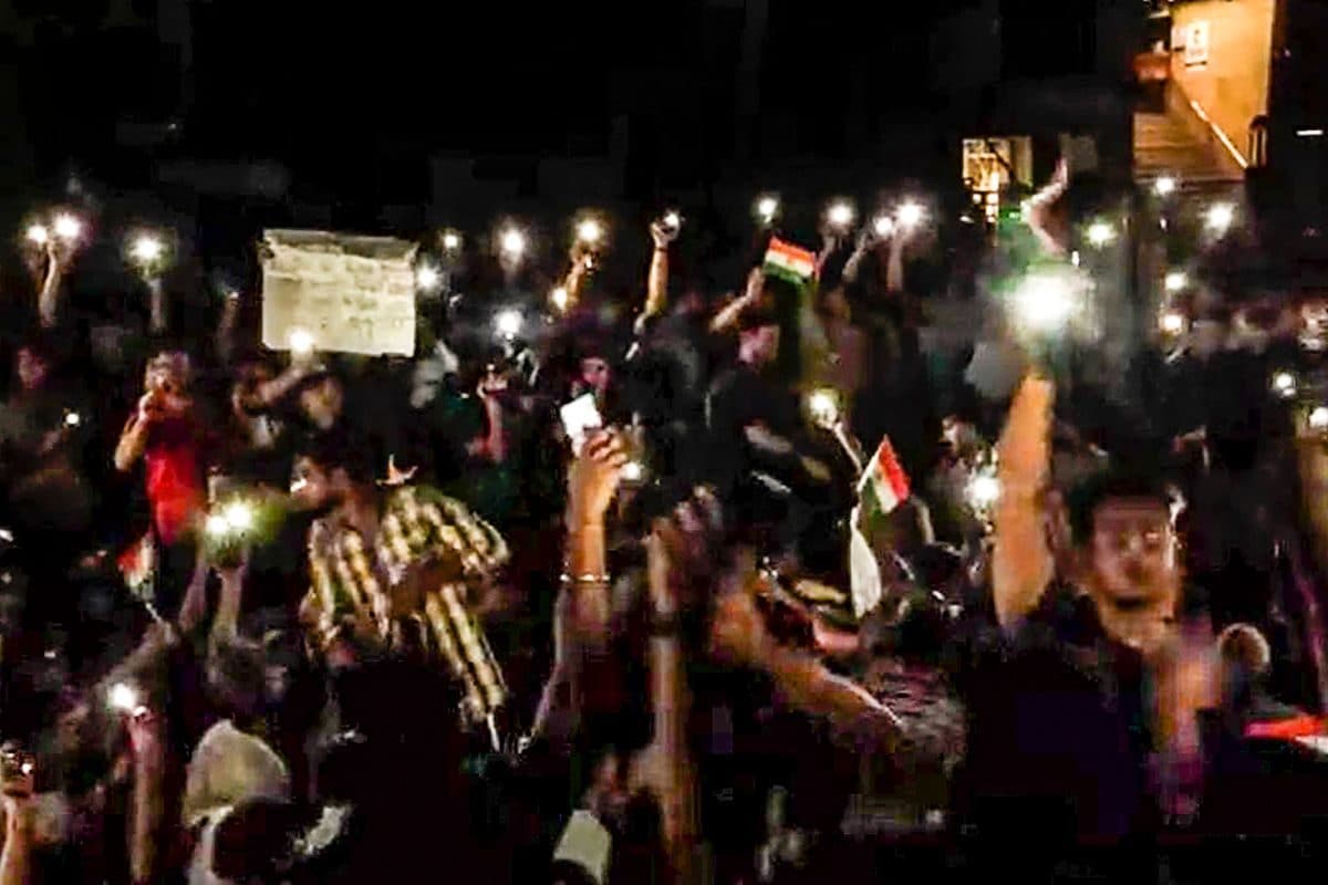 ‘Believe In System You Want To Be Part Of’: Senior Cop To Protesting UPSC Aspirants After They Meet L-G