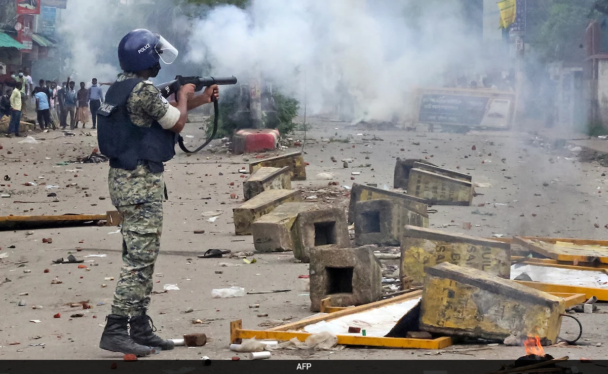 Bangladesh On The Boil Again, 98 Killed, Indefinite Curfew: 10 Points