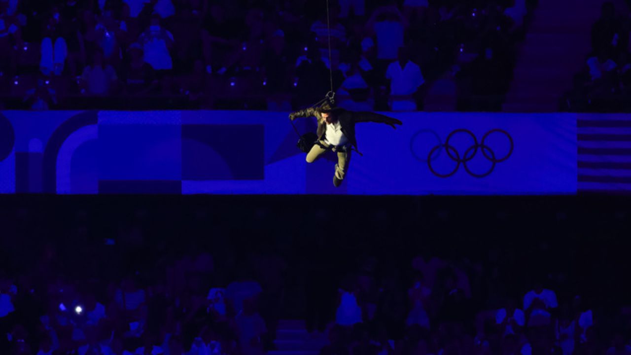 Tom Cruise Closes Off Paris Olympics With Skydiving Stunt And Los Angeles Handover; DEETS