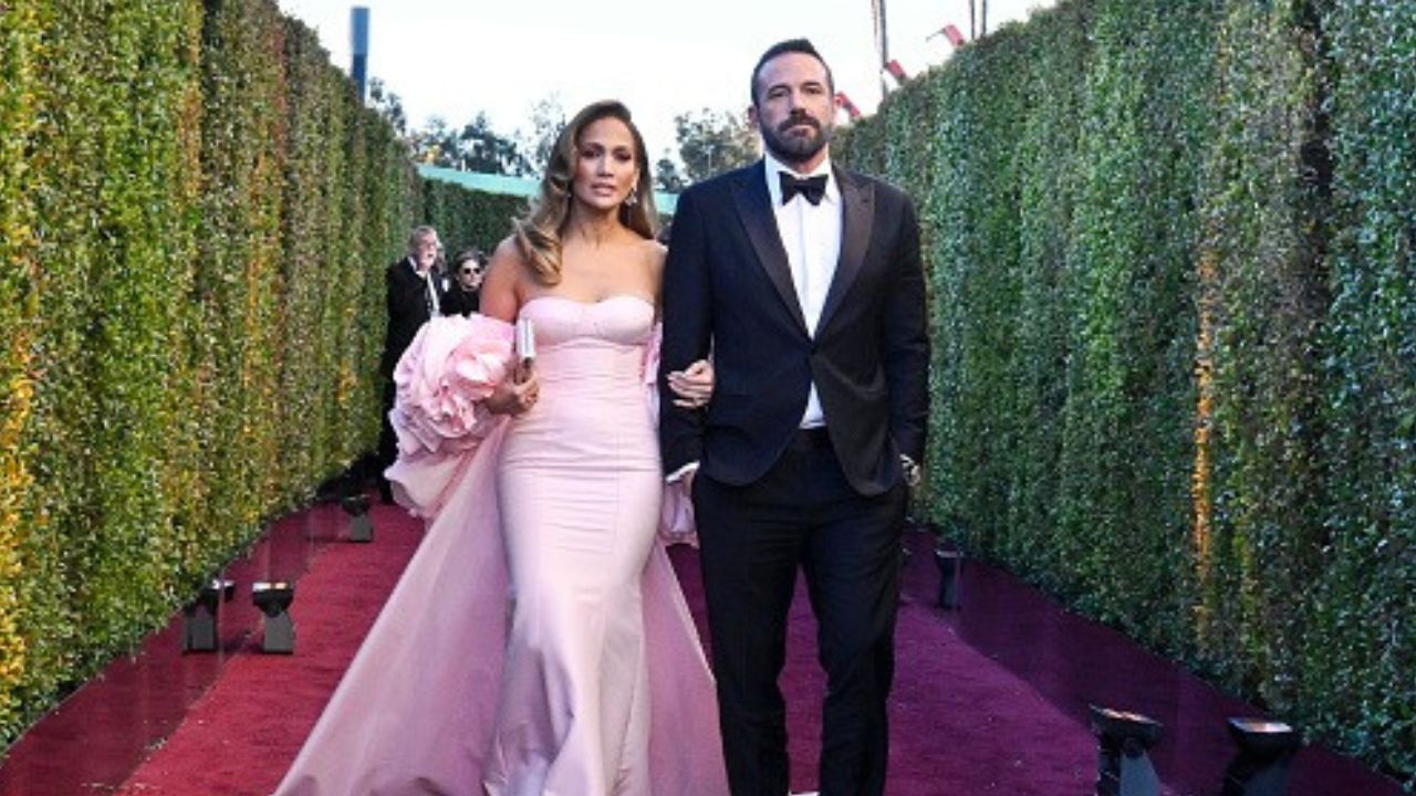 Why Did Jennifer Lopez File For Divorce on August 20? Source Reveals She’s a ‘Woman Standing Up in Her Own Way’