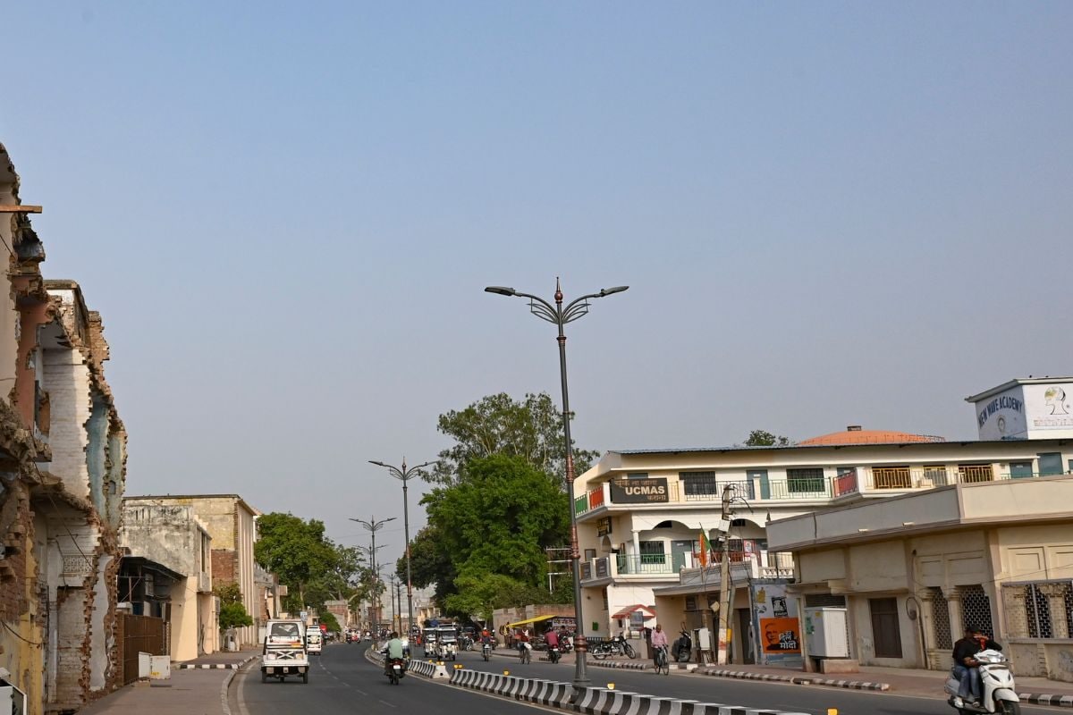 Ayodhya: Lights Installed On Ram Path And Bhakti Path Stolen, FIR Filed