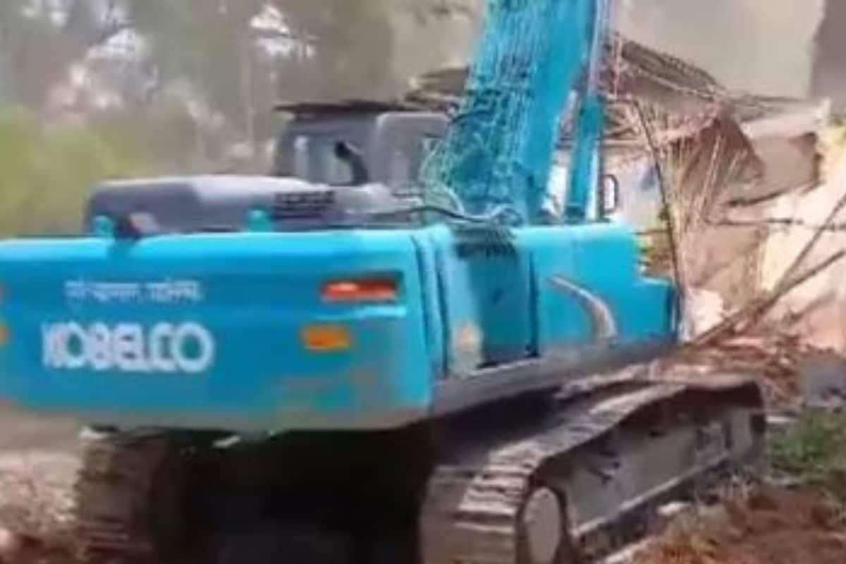 UP: Bakery Owned By Rape-Accused SP Leader Sees ‘Bulldozer Action’ In Ayodhya