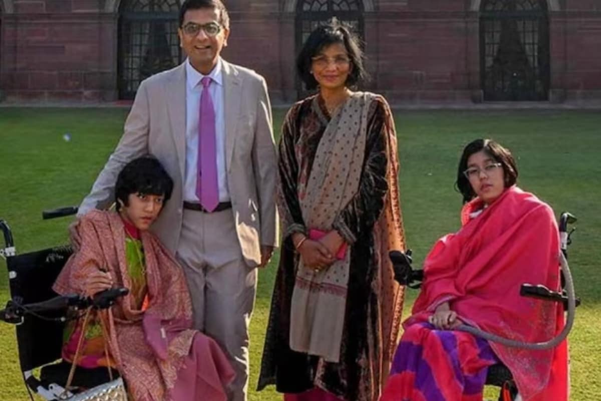 ‘I Don’t Buy Silk Or Leather’: On Daughter’s Request, CJI DY Chandrachud Goes ‘Vegan, Cruelty-Free’