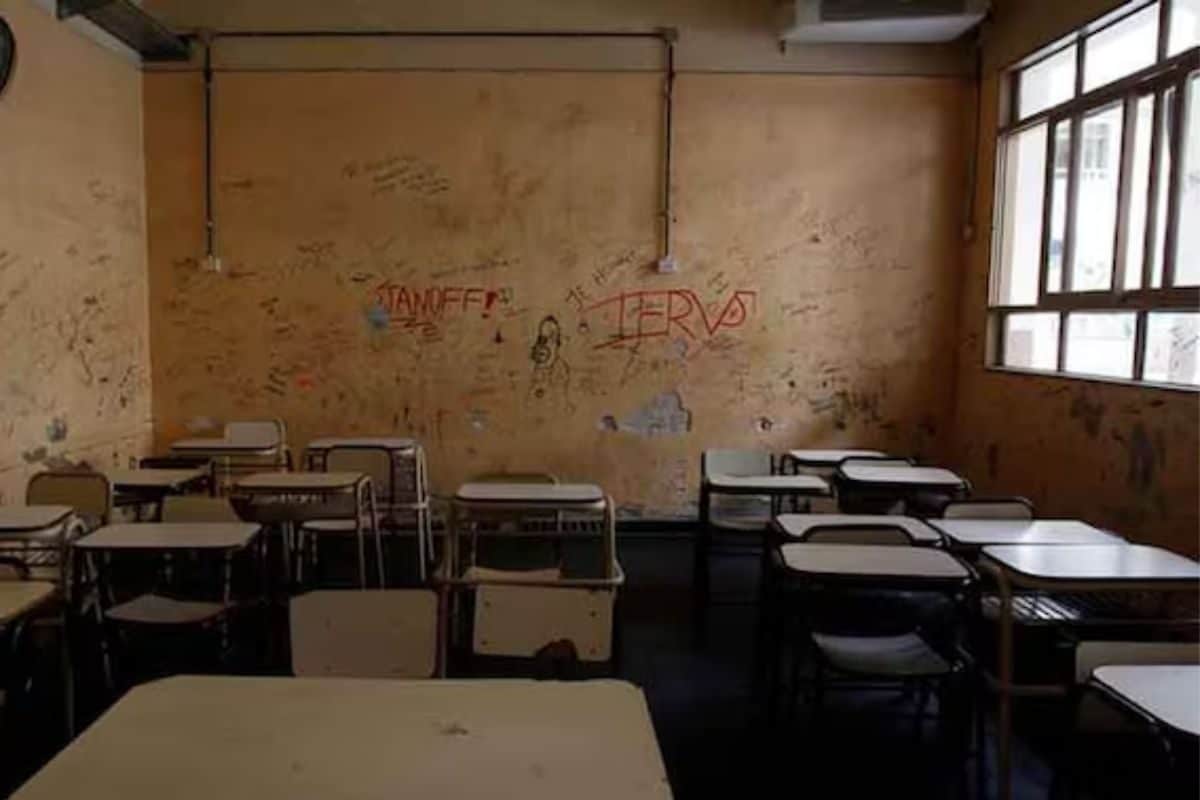 Teacher Sexually Assaults 11-Year-Old Girl At Mumbai School