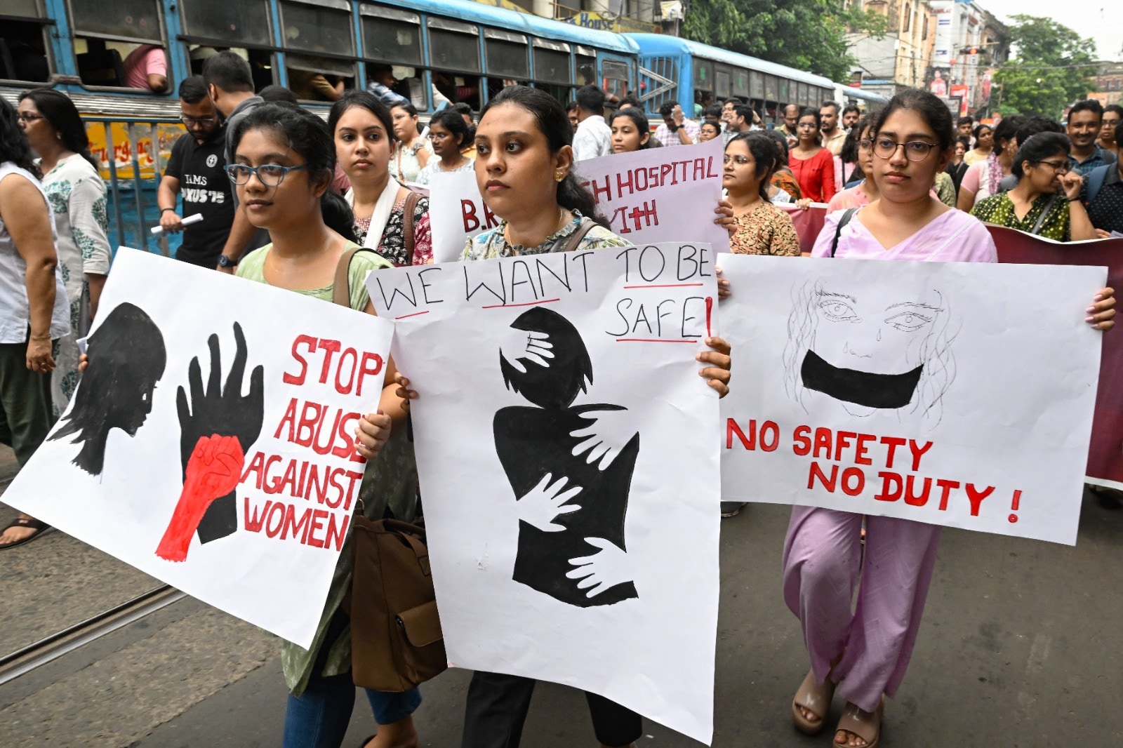 150 mg Semen In Kolkata Doctor’s Body, Suspect Gang-Rape: Parents To Court