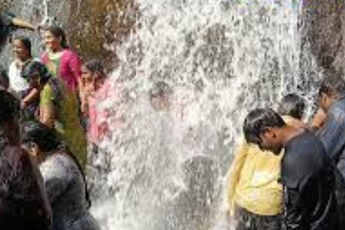 Dharapalli Waterfalls: A Hidden Gem In Andhra’s Dense Forests Of Kakinada