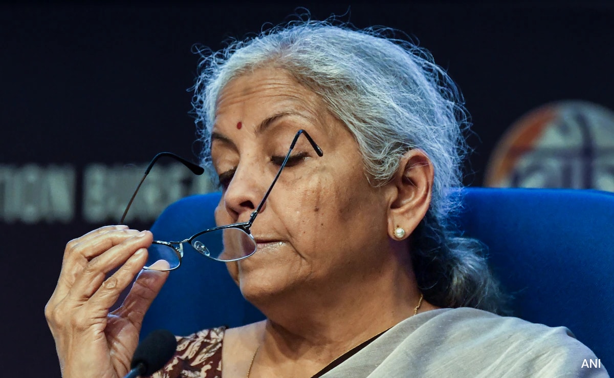 Will Income Tax Ever Be “Almost Zero”? What Finance Minister Said