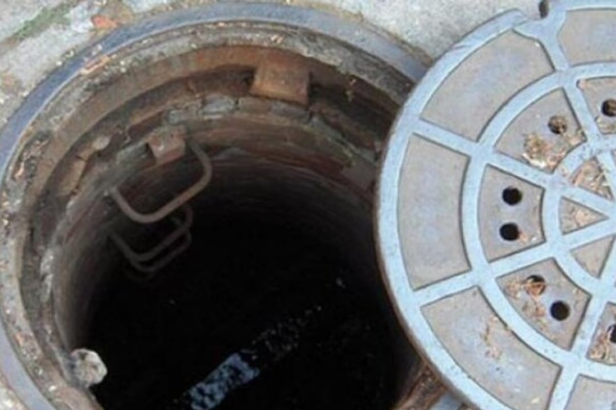 Labourer Dies While Cleaning Manhole in Mumbai’s Borivali Area
