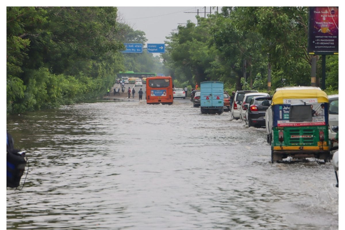 Delhi To Witness Light Rain With Thunderstorms, Many Areas Still Waterlogged | Weather Updates