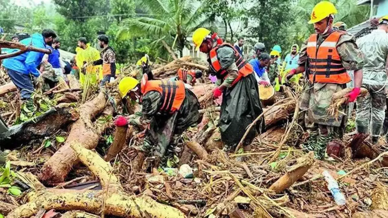 3 days after Kerala landslide, 4-member family found safe in house