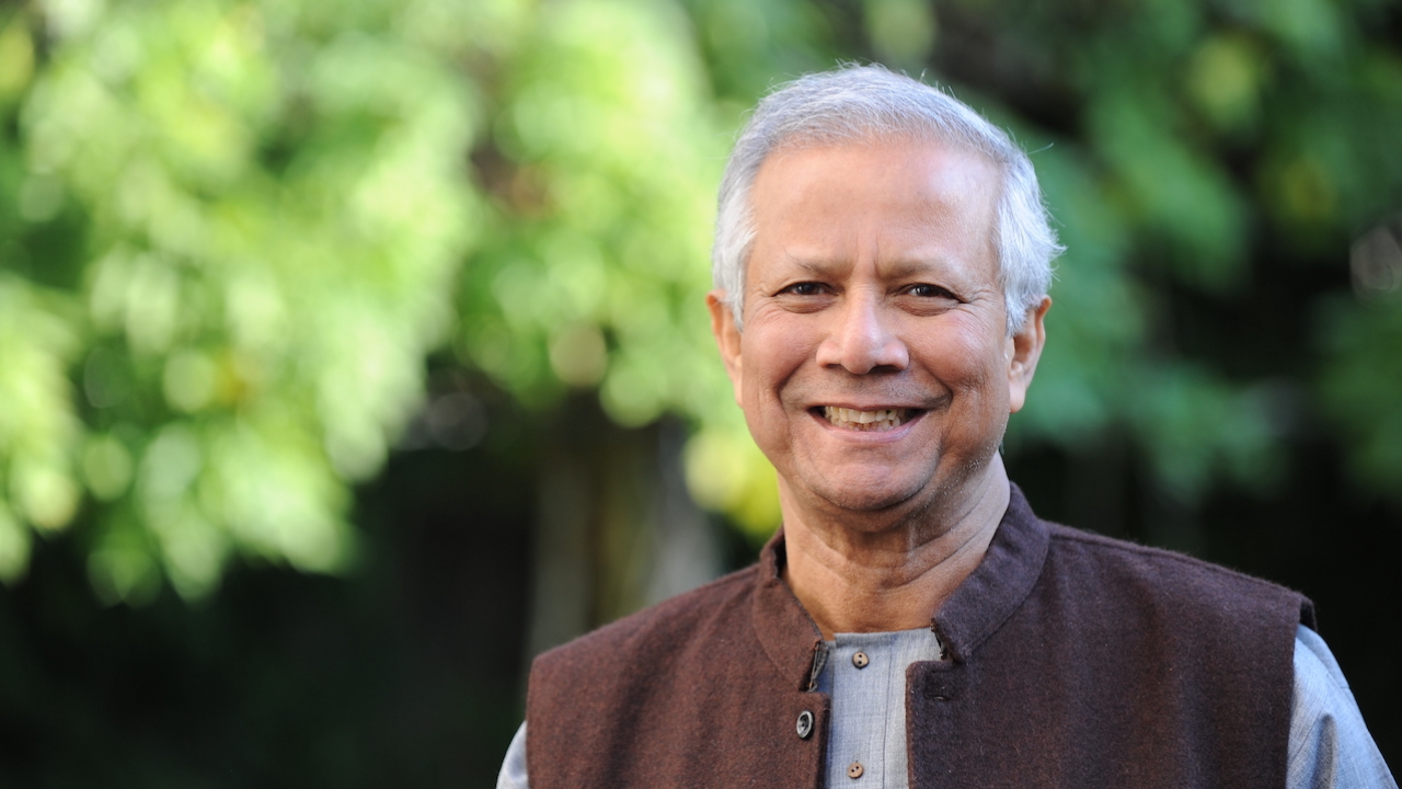 Who is Muhammad Yunus, chosen as chief advisor of interim B’desh govt?