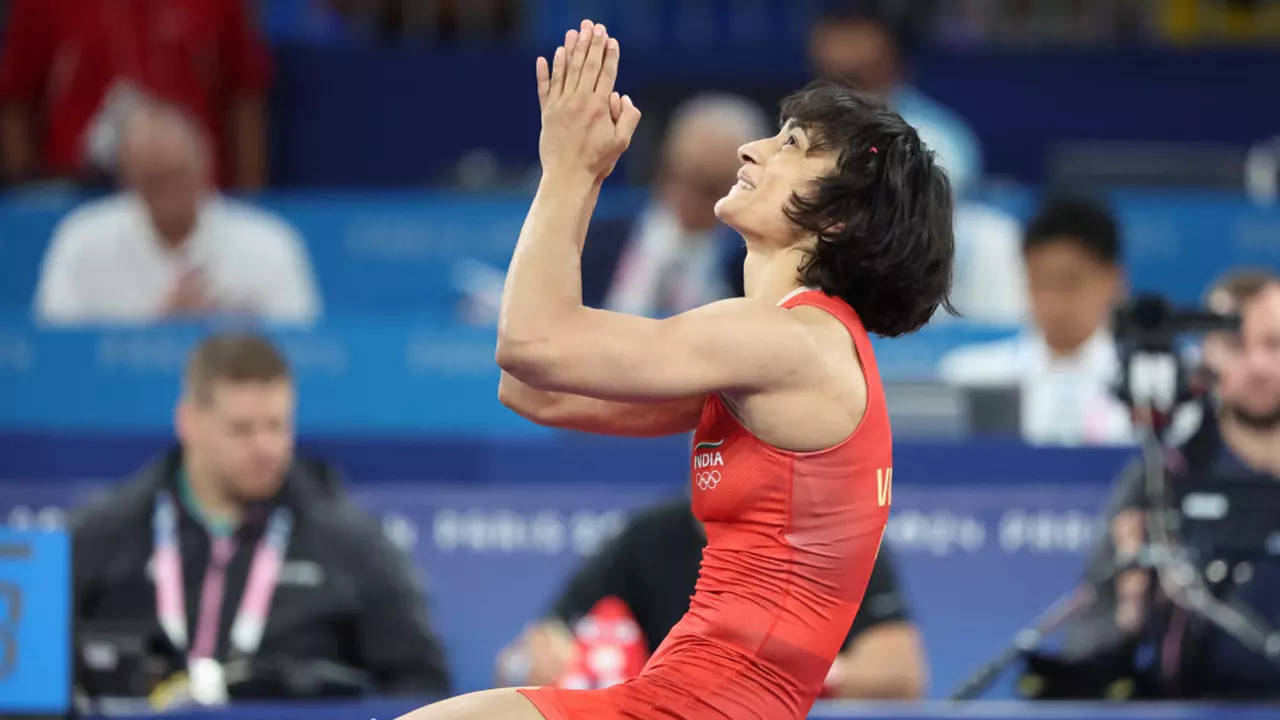 ‘Alvida, kushti’: Vinesh Phogat announces retirement after Paris Olympics disqualification