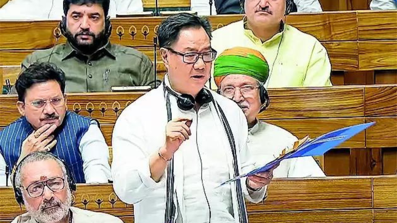 Centre refers Waqf Bill to House committee: Who is part of the panel? Centre refers Waqf Bill to House committee: Who is part of the panel?