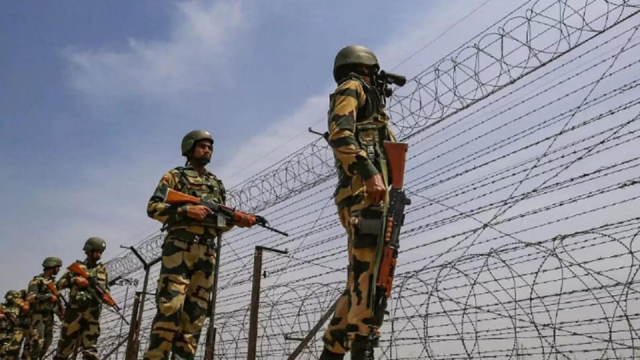 BSF troops shoot smuggler at tense India-Bangladesh border