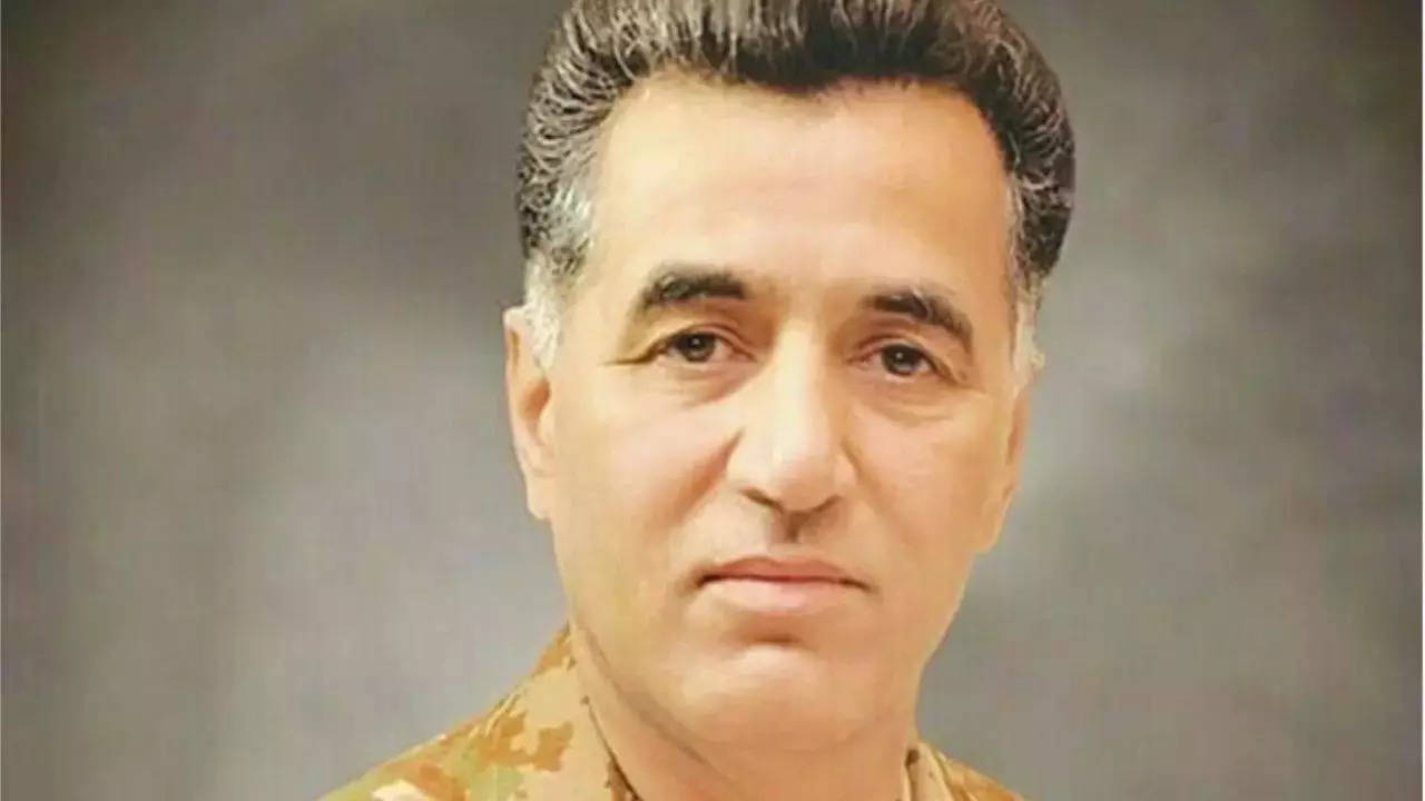 Former ISI chief arrested, court martial initiated: Pakistan army