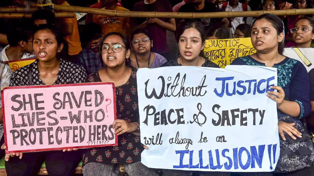 Calcutta HC orders transfer of probe into rape & murder of woman doctor to CBI