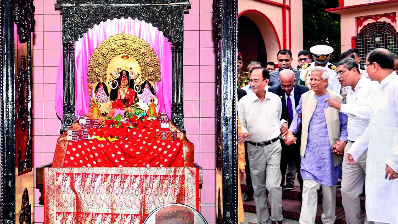 All are equal, will protect your rights, Muhammad Yunus assures Hindus