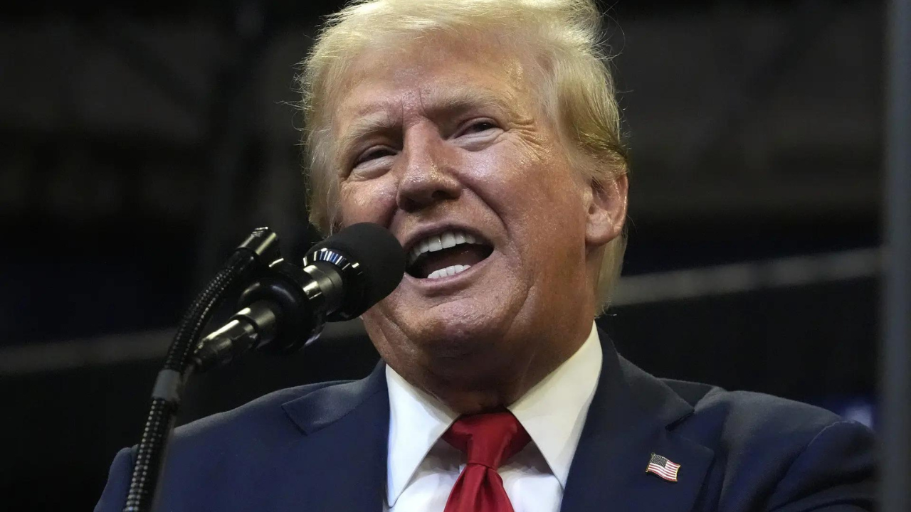 Trump setting stage for chaos in November if he does not win, political analysts say