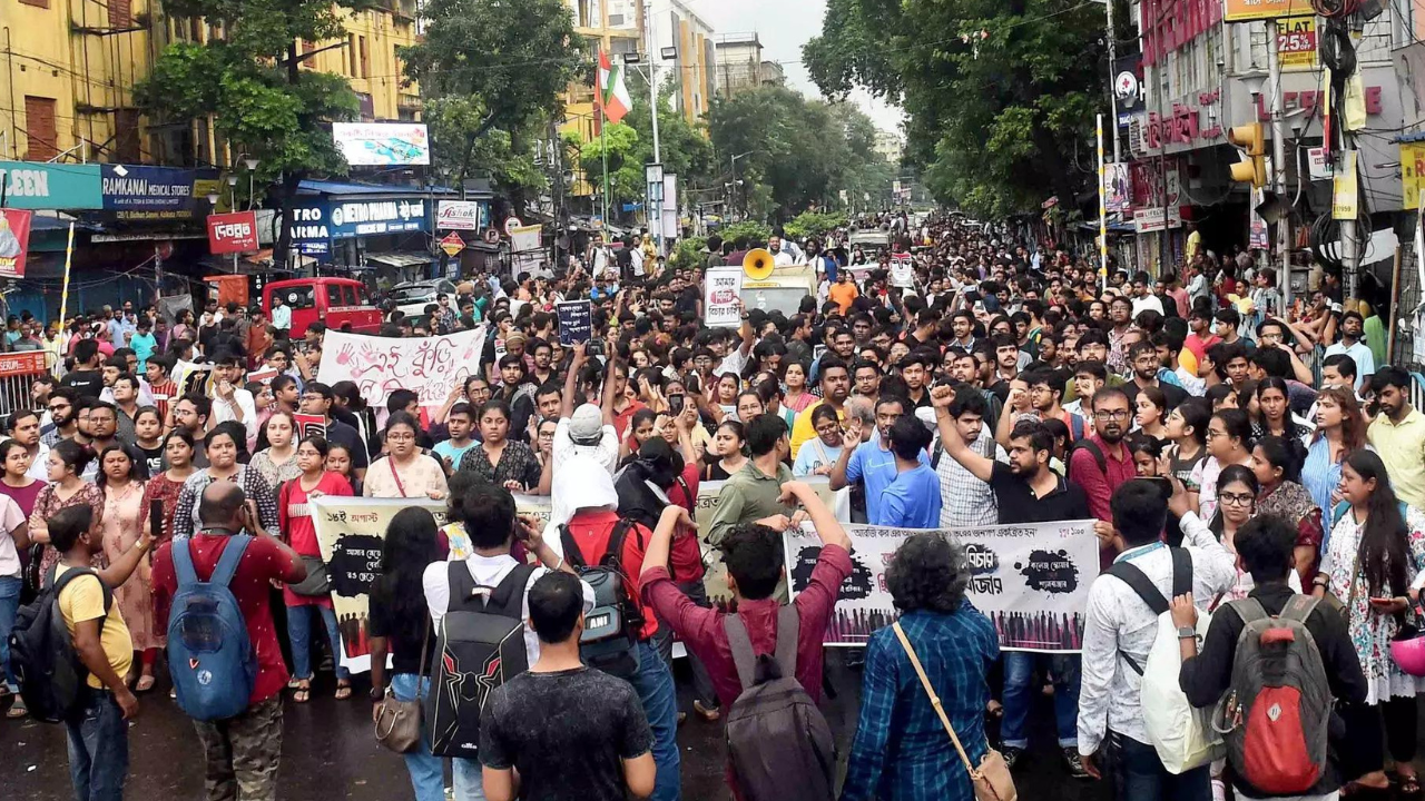 Kolkata horror: Not satisfied with Bengal CM’s action, says RG Kar doctor’s dad