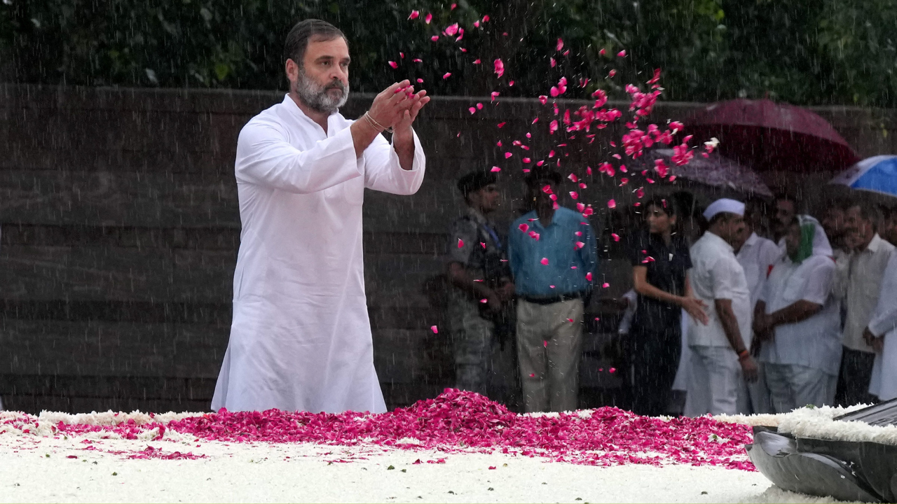 ‘Papa, will fulfil your dreams’: Rahul’s heartfelt tribute to father Rajiv Gandhi