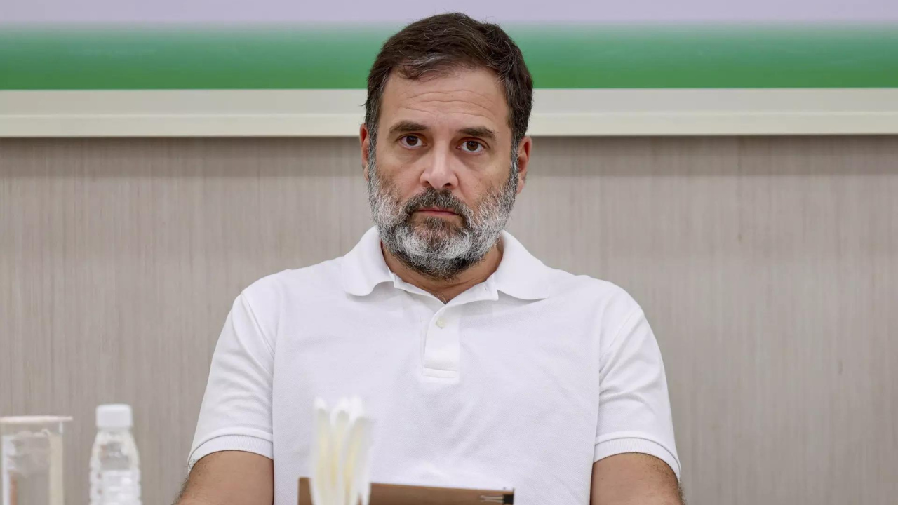 ‘Must we protest every time to get FIR lodged?’ Rahul on rape incidents