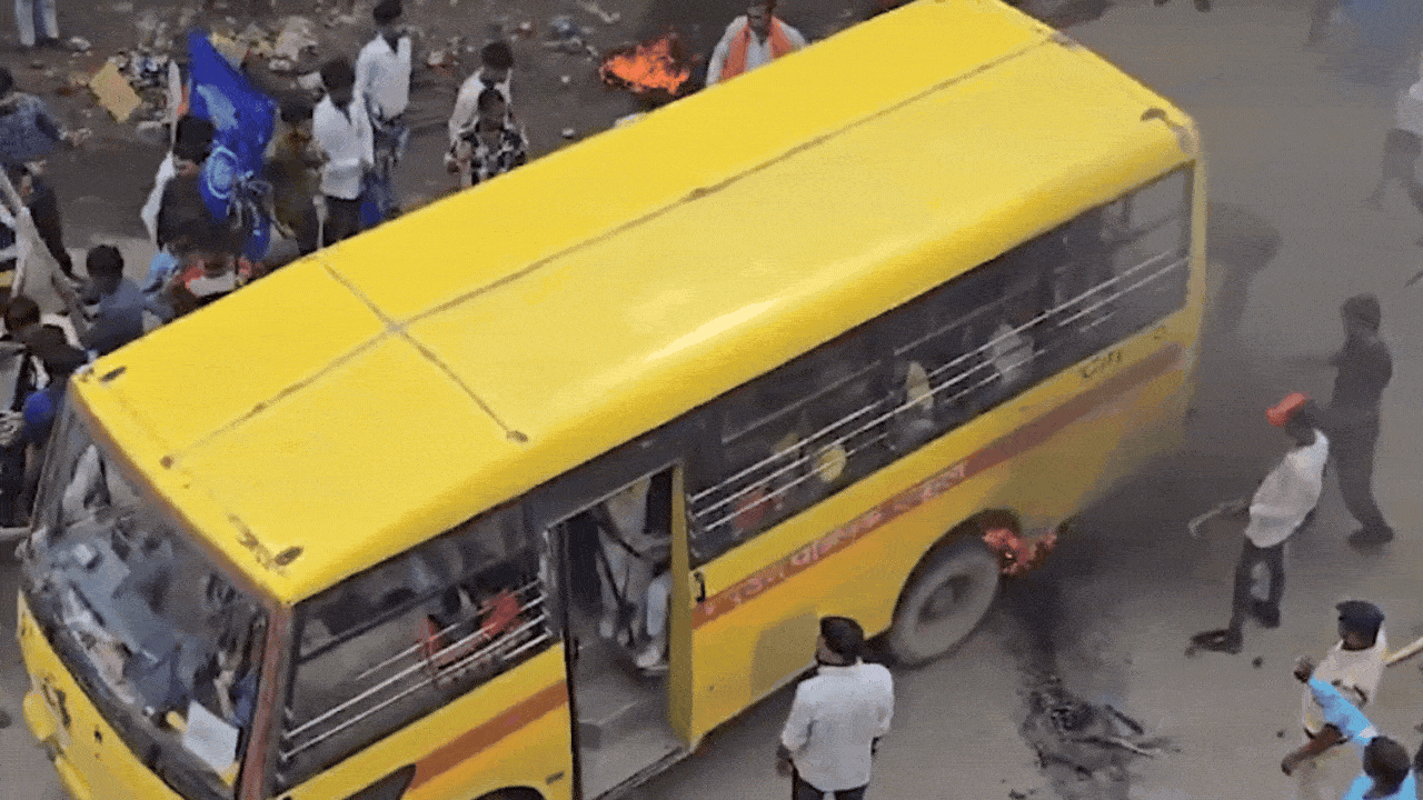 Bharat Bandh: Protesters try to burn school bus with children on board – Video
