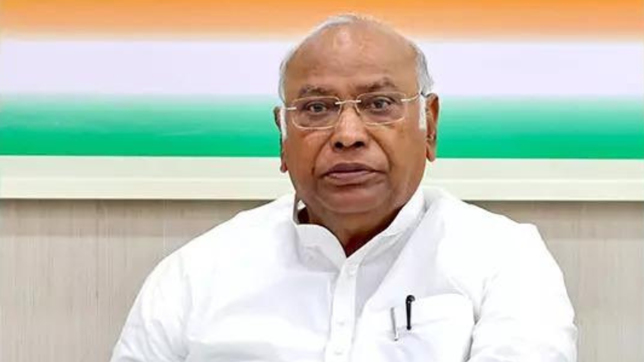 ‘U in UPS stands for govt’s U-turns’: Congress’s dig at Centre’s Unified Pension Scheme