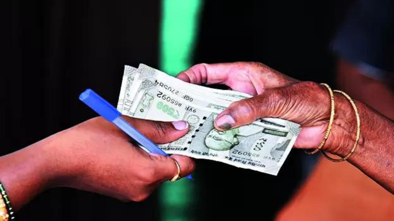 Maharashtra becomes 1st state to offer Unified Pension Scheme to employees