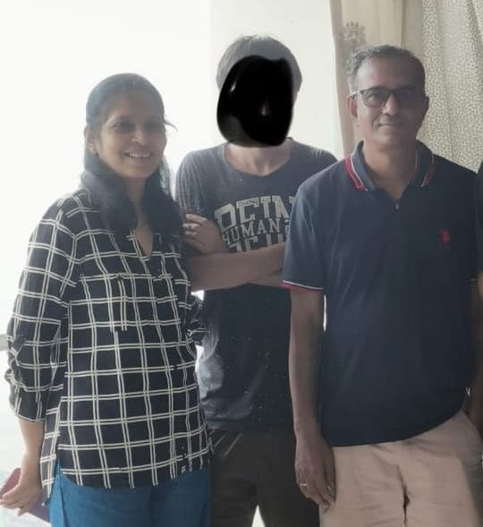 Mumbai Man Found Dead On Road, Cops Enter His Home To Find Wife Strangled