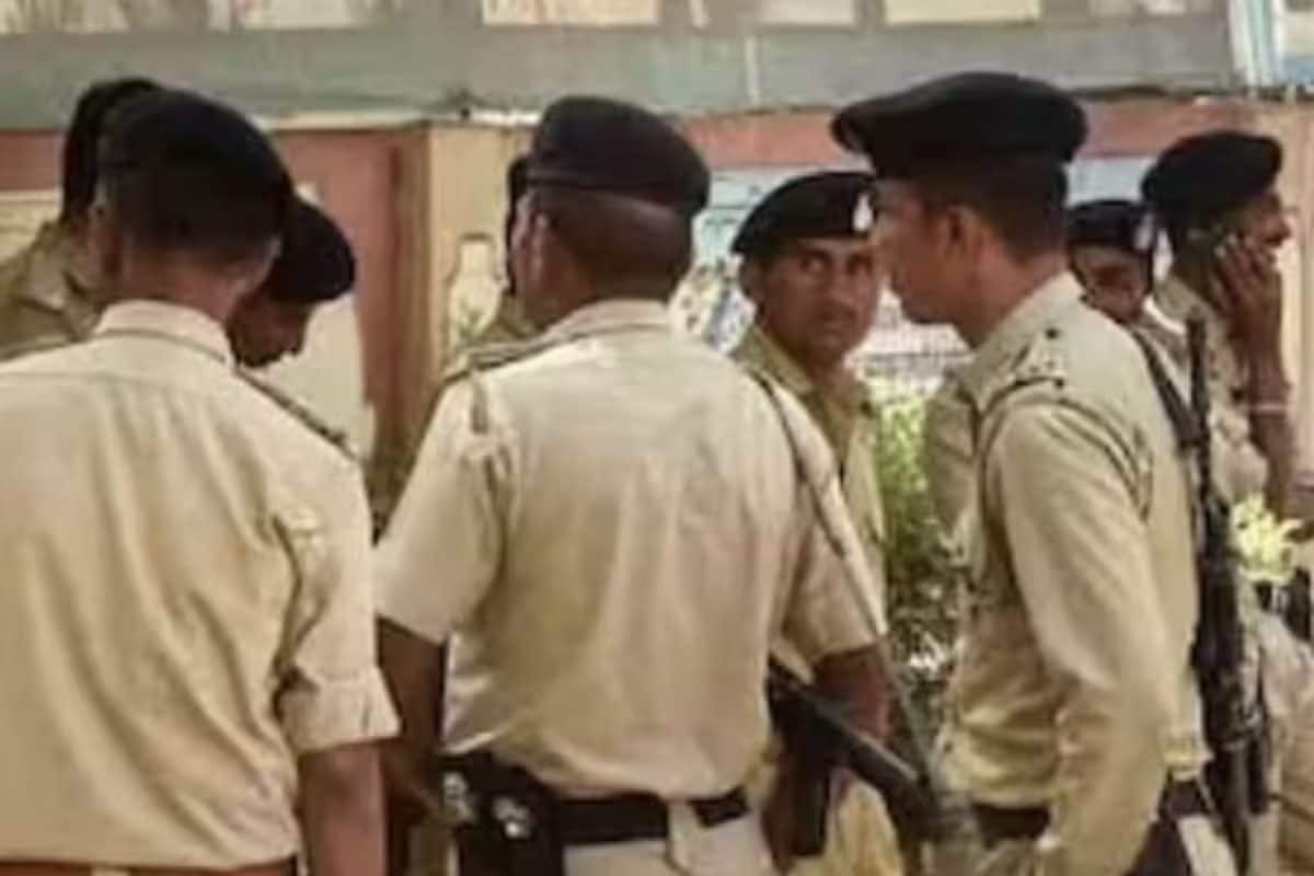 Who Is Pinky Sonkar? The lady Constable Who Was Booked For Tampering UP Police Constable Exam