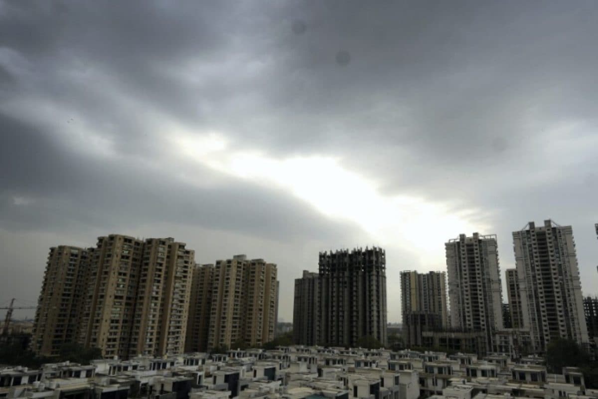 WhatsApp Invites, Underage Drinking, Entry Fee: Cops Bust College-Goers’ Rave At Noida Housing Society