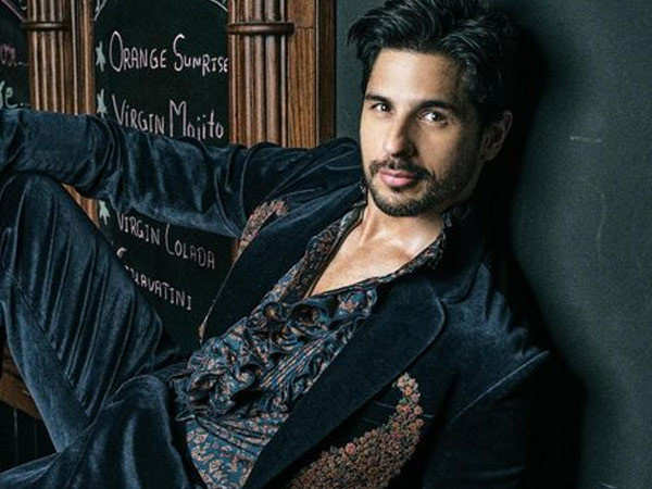 Sidharth Malhotra to team up with Dinesh Vijan for a rom-com?