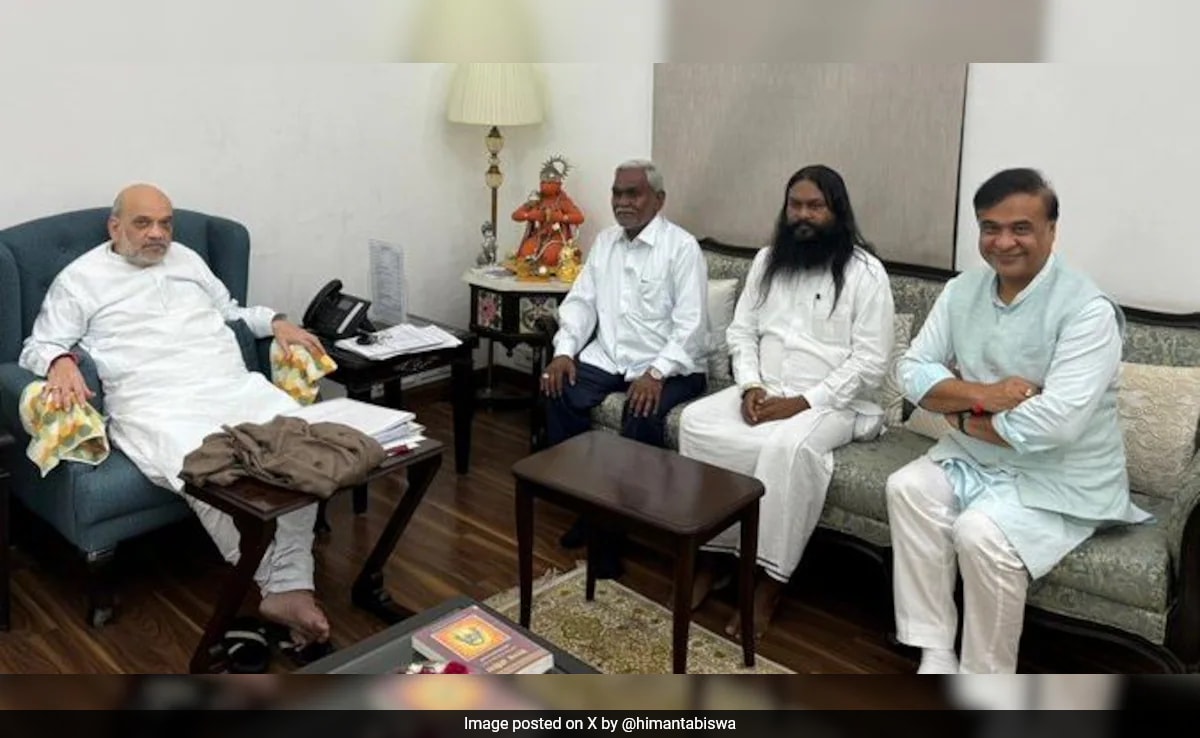 Champai Soren To Join BJP On Friday, Announces Himanta Biswa Sarma