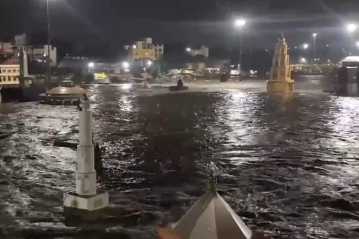 Godavari Flowing In Spate, Residents Along Its Banks In Maharashtra’s Nashik On Alert Godavari Flowing In Spate, Residents Along Its Banks In Maharashtra’s Nashik On Alert