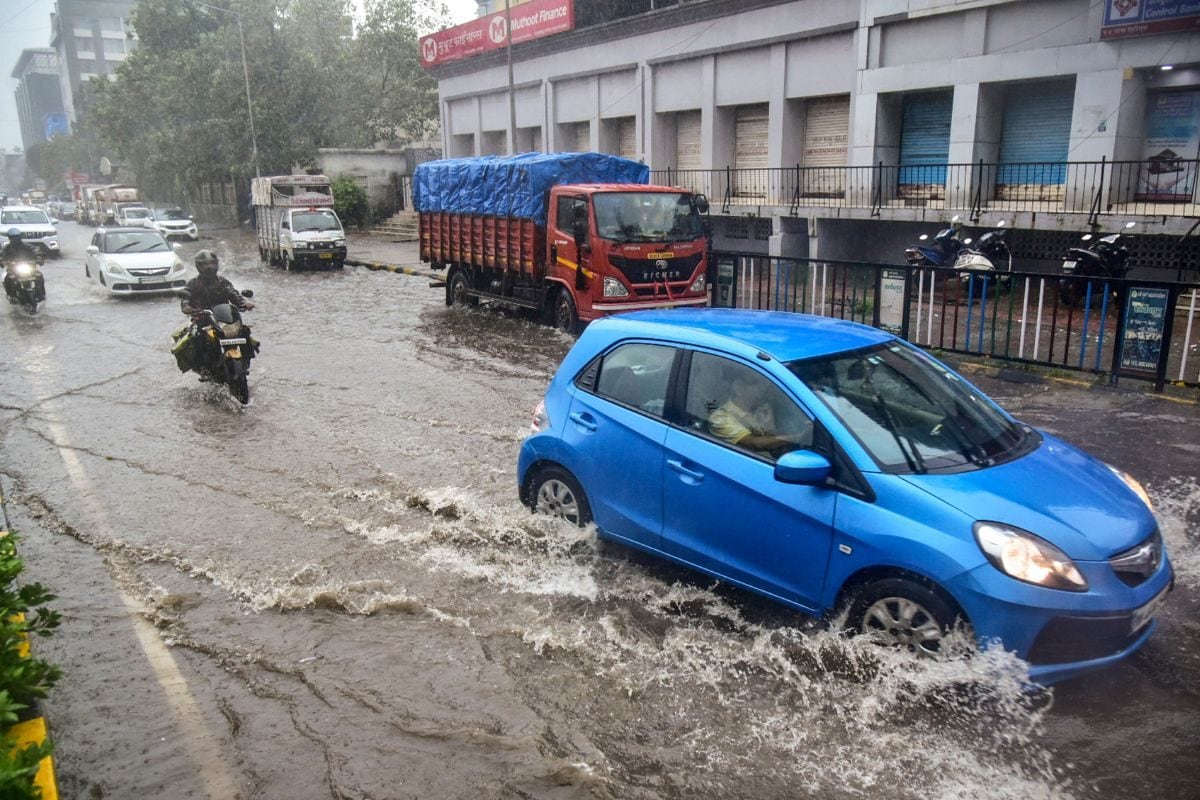 Mumbai Traffic LIVE: IMD Predicts Heavy Rainfall In MMR; Check Mumbai-Pune Highway Status