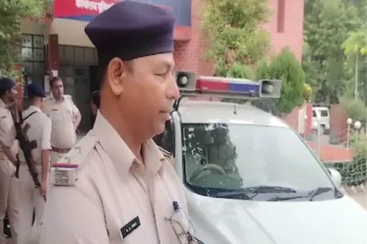 ‘Abused, Punched in Chest’: Bihar Cop Alleges Physical Assault by SHO, Files Complaint at SP Office