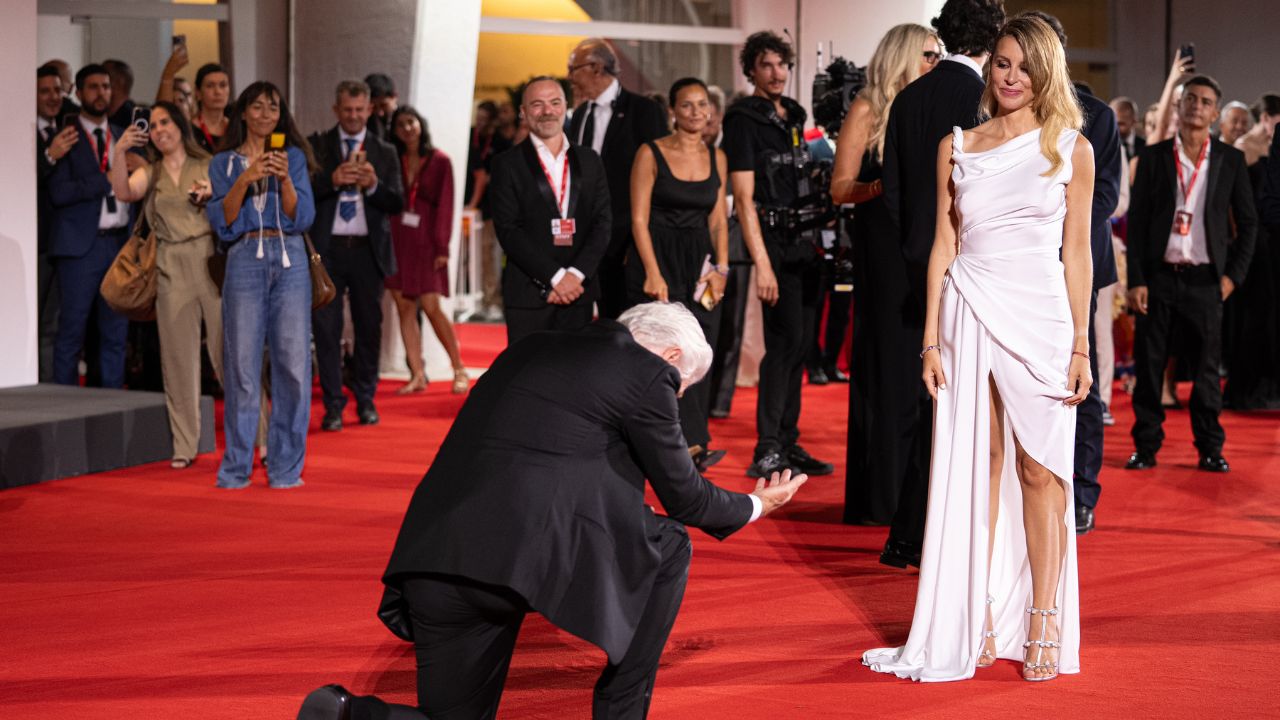 Richard Gere and Alejandra Silva Prove They Are Couple Goals as Former Makes THIS Heartfelt Gesture on Venice Film Festival’s Red Carpet