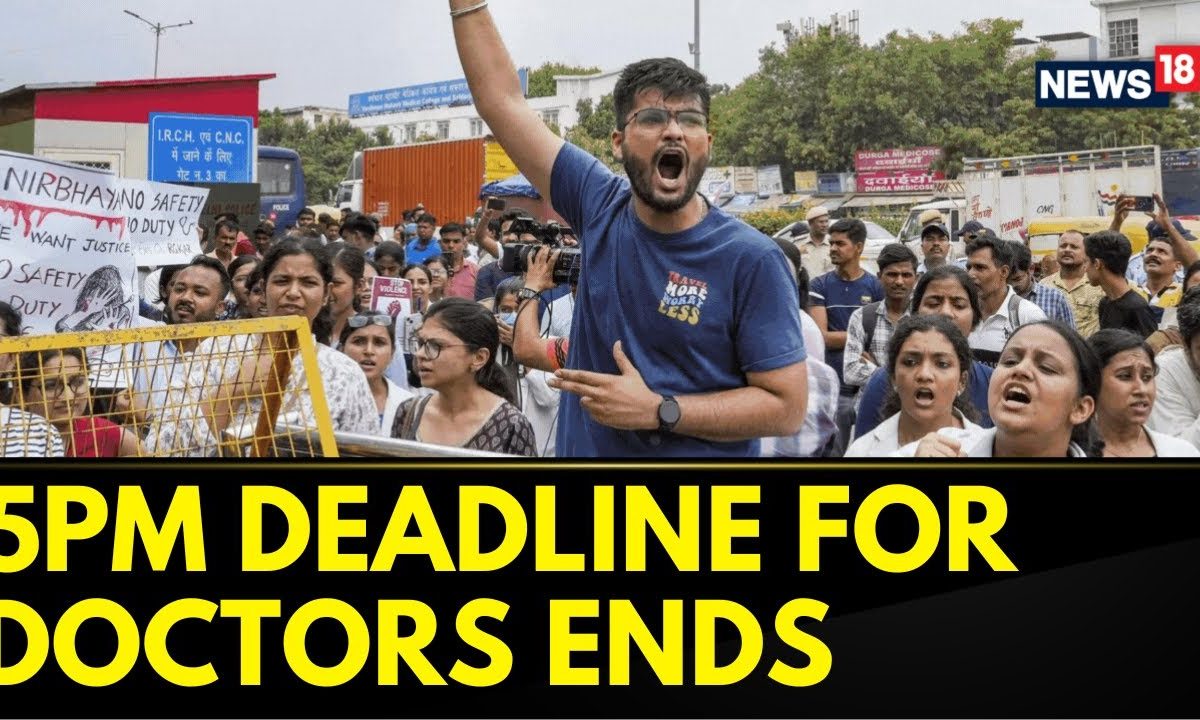 Kolkata Doctors Protest Continue Flouting Supreme Court’s Direction | English News | News18