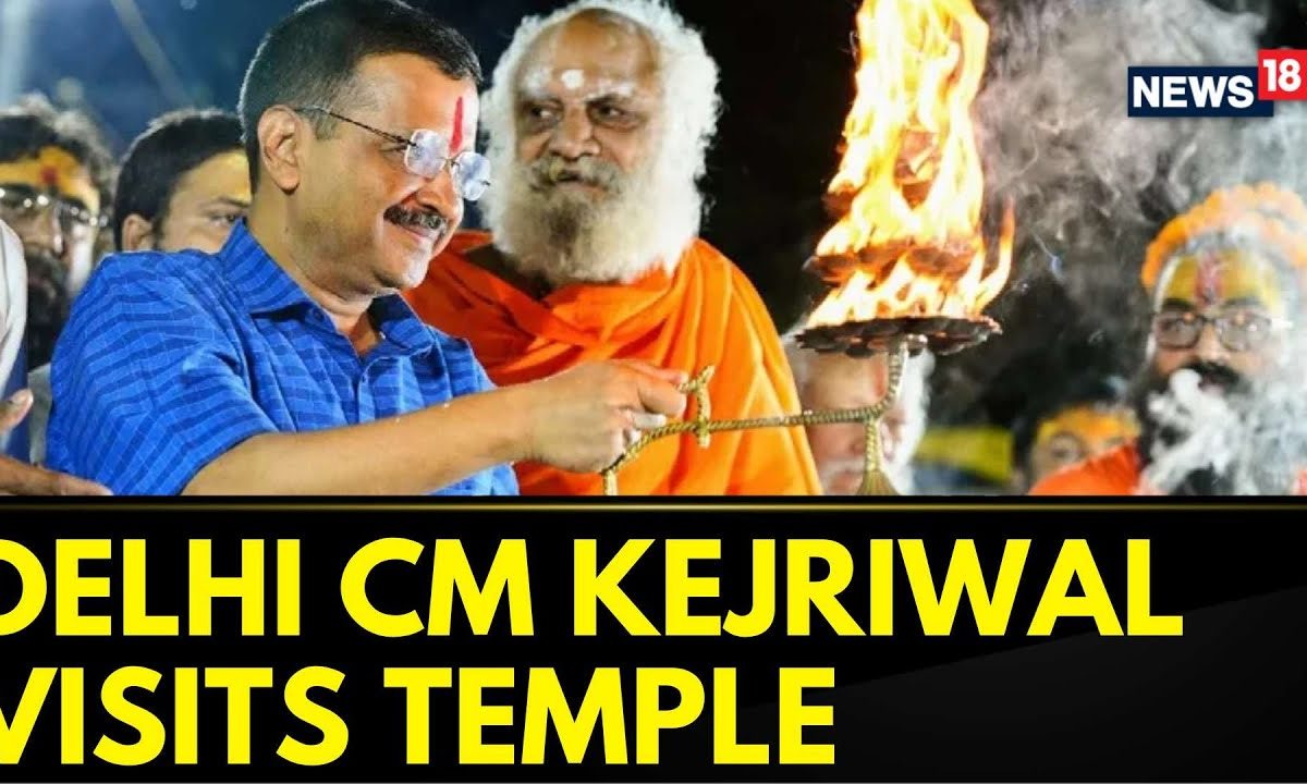 Kejriwal News | Arvind Kejriwal Reaches Hanuman Temple With Wife After Being Granted Bail | News18