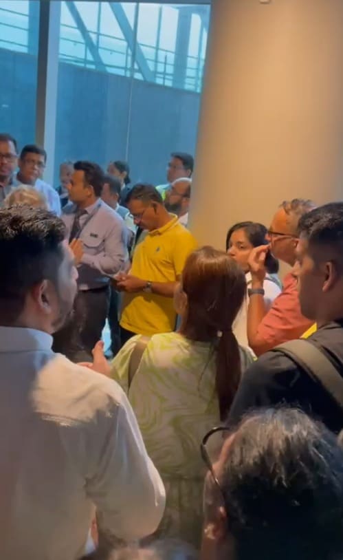 “Our Jobs At Risk”: IndiGo Flight Delayed, Mumbai-Doha Flyers Angry